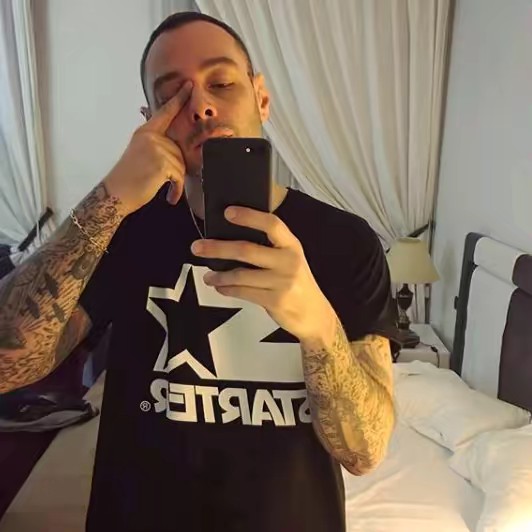 𝕯𝖆𝖓𝖎𝖊𝖑𝖊