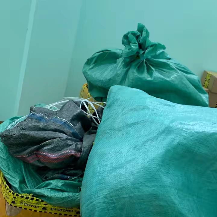 Cậu ba và cô tám