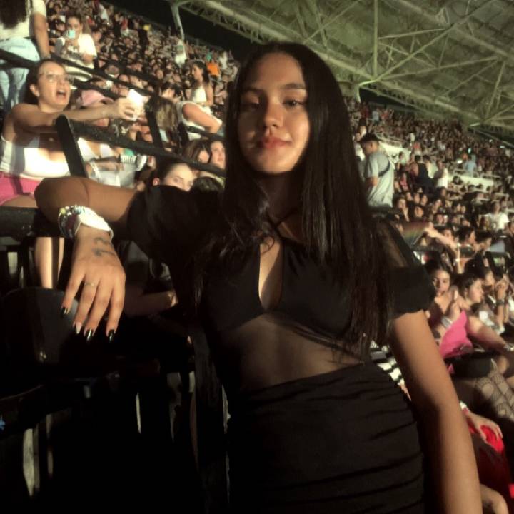 kamy💋(taylor’s version)