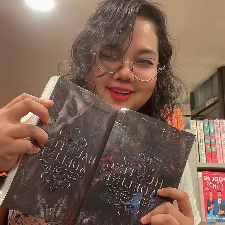 𝙴mma ☆ 𝕾𝖙𝖗𝖔𝖓𝖌𝖂𝖔𝖒𝖊𝖓