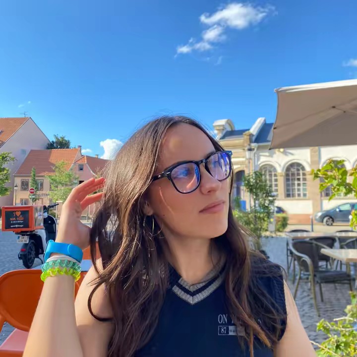 𝐥𝐢𝐥𝐥𝐲 ✰