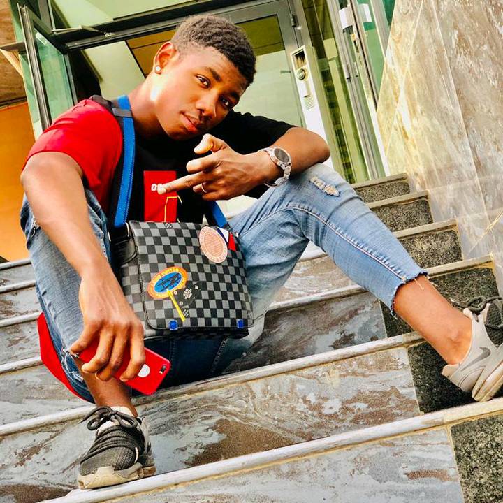 Soulvymvnv K N D L O