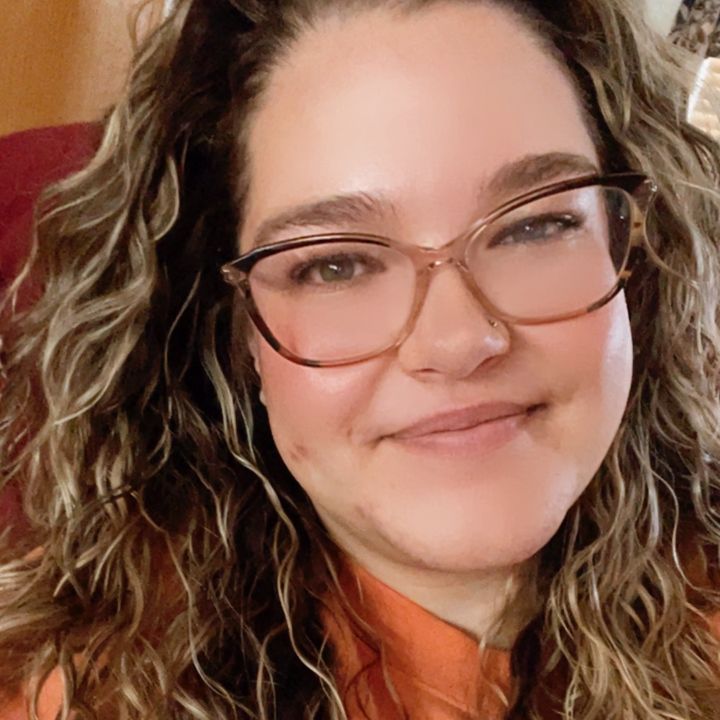 Morgan | 📚📓🎨🖌️