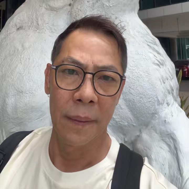 阳光与咖啡☕️