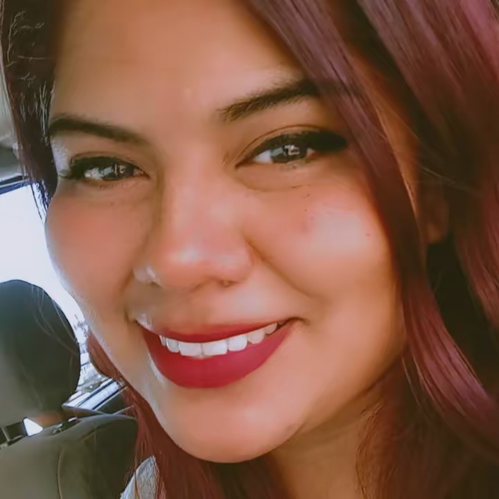 Y U R I X I A 🎶🐼🌷