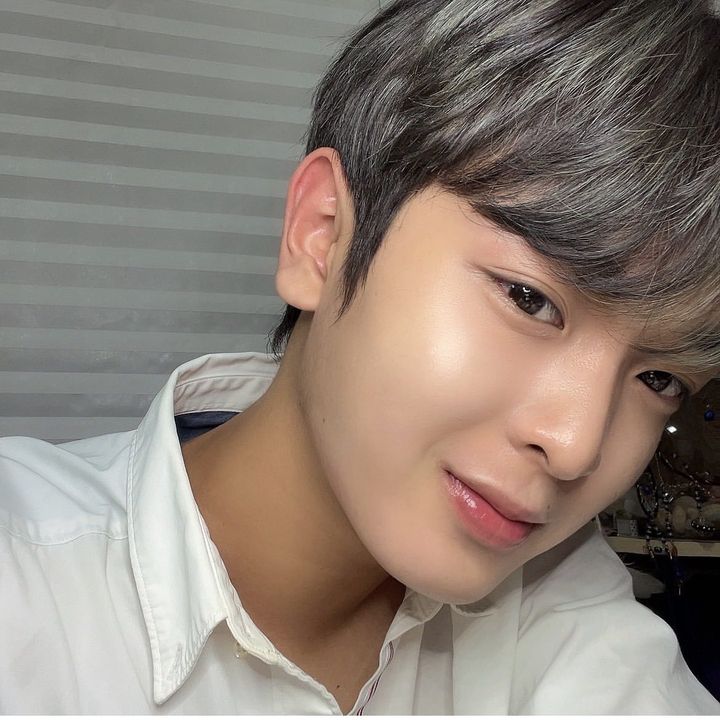 🐋믹키🐋MICKY🐋