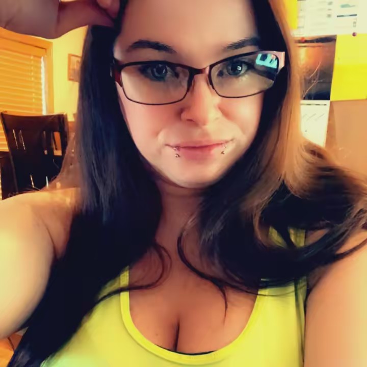 Donna Chiari supporter 💜💜