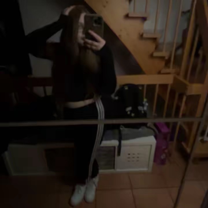 𝐿 𝑈 𝐼 𝑆 𝐴