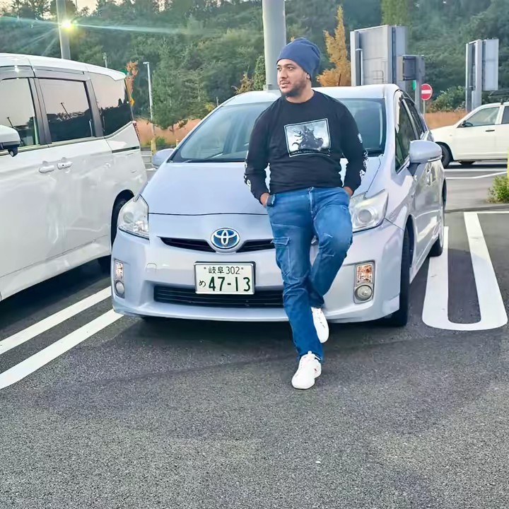 Sareek 🧍‍♂️ サリーク