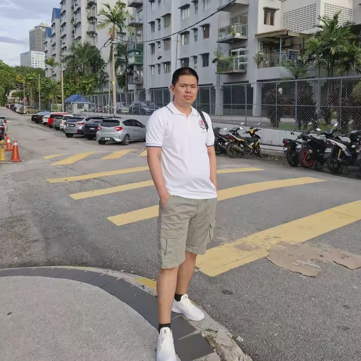 𝐇𝐎𝐏𝐄𝐋𝐄𝐒𝐒