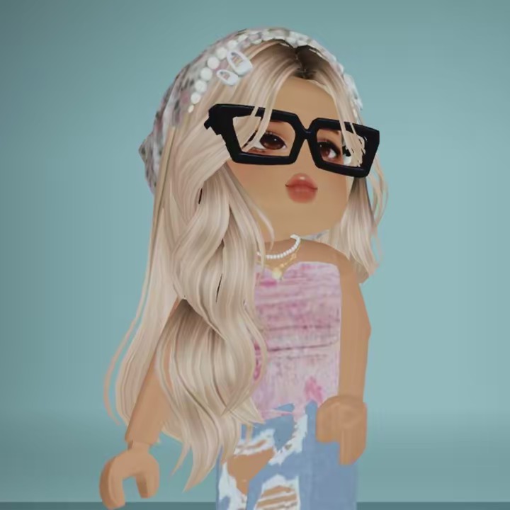 𝐁𝐥𝐨𝐱𝐲 💐🫶🏼