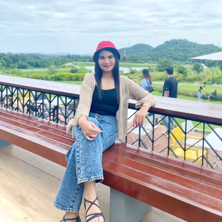 นิว Nattha🌼แก๊งค์ ลีลาบ่ดี🌼