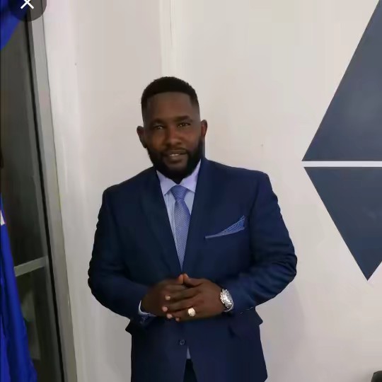 proféta Edward Santana