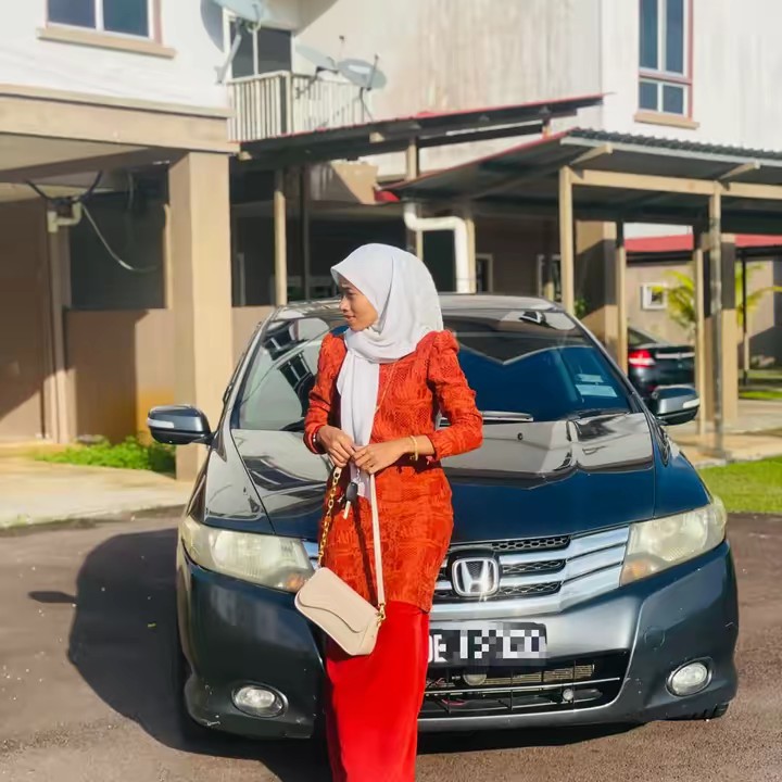 𝓵𝓲𝔂𝓪𝓷𝓪𝓯𝓪𝓭𝔃 ᥫ᭡ 💚