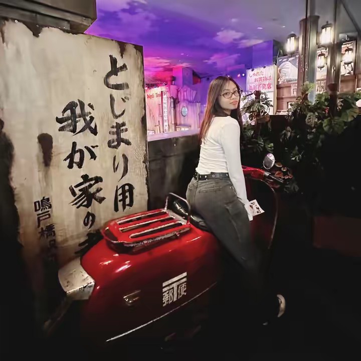 カルメラ　モラーノ