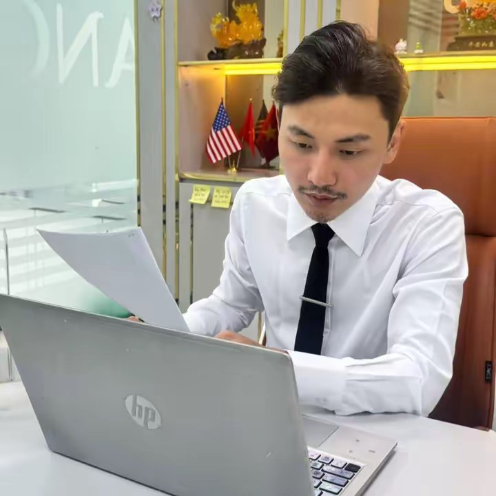 Huy Xoăn CEO ✅