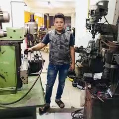 โรงกลึงตี๋เทอดไท