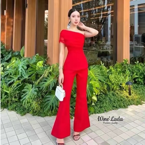 แม่มะลิชุดงานป้าย