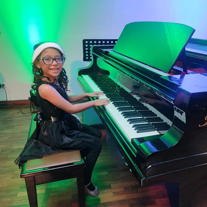 Celeste Morán R🩵