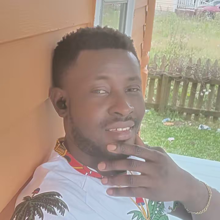 Ronald sam Pozitif 🇺🇸