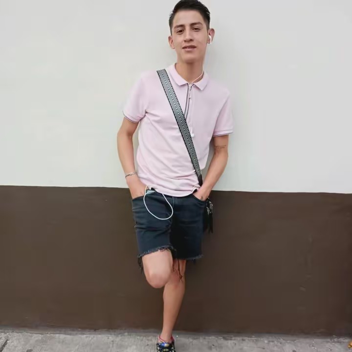 𝑎𝑙𝑒𝑒 𝑐𝑟𝑢𝑧 ✨