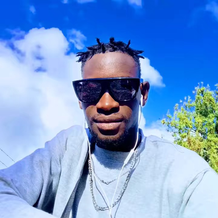 BiBeRon🍼🍼🍫🍓