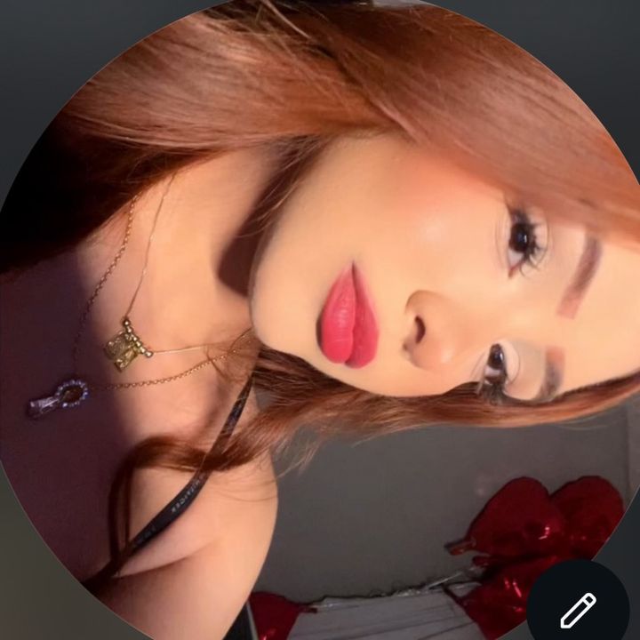 𝑳𝒆𝒔𝒍𝒚 𝑭𝒍𝒐𝒓𝒆𝒔☘︎︎