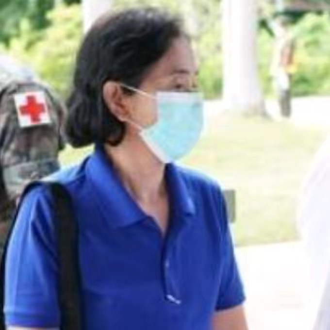 เสื้อแฟชั่น