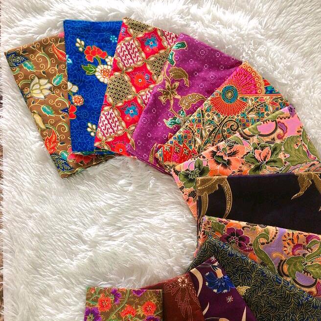 ผ้าถุงสำเร็จ พร้อมนุ่ง