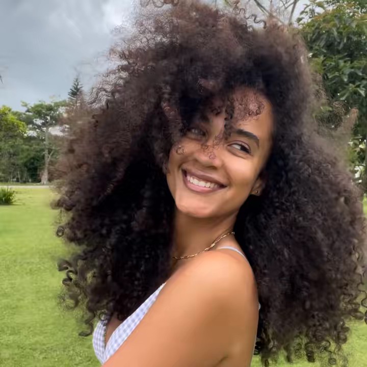 LÍVIA BOOGIE ⭐️