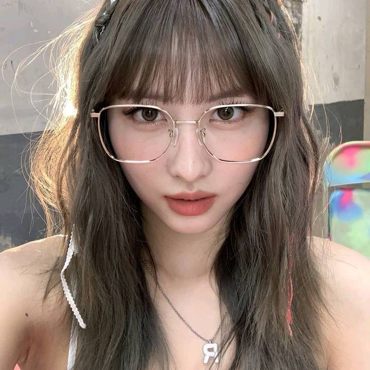 Alis 🧛🏻‍♀️