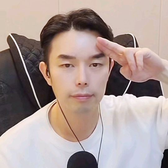 🎶🦄이현섭🦄🎶