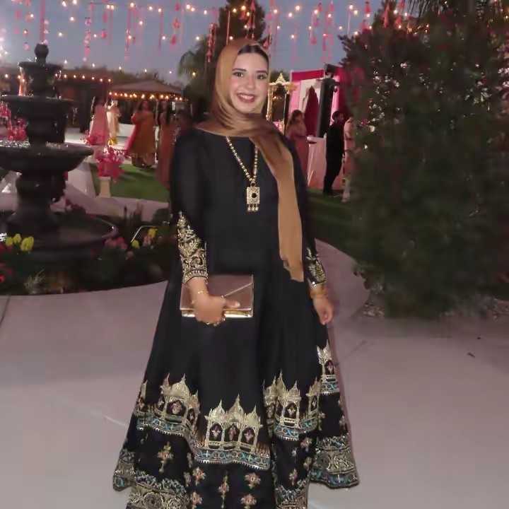 morewithmomna