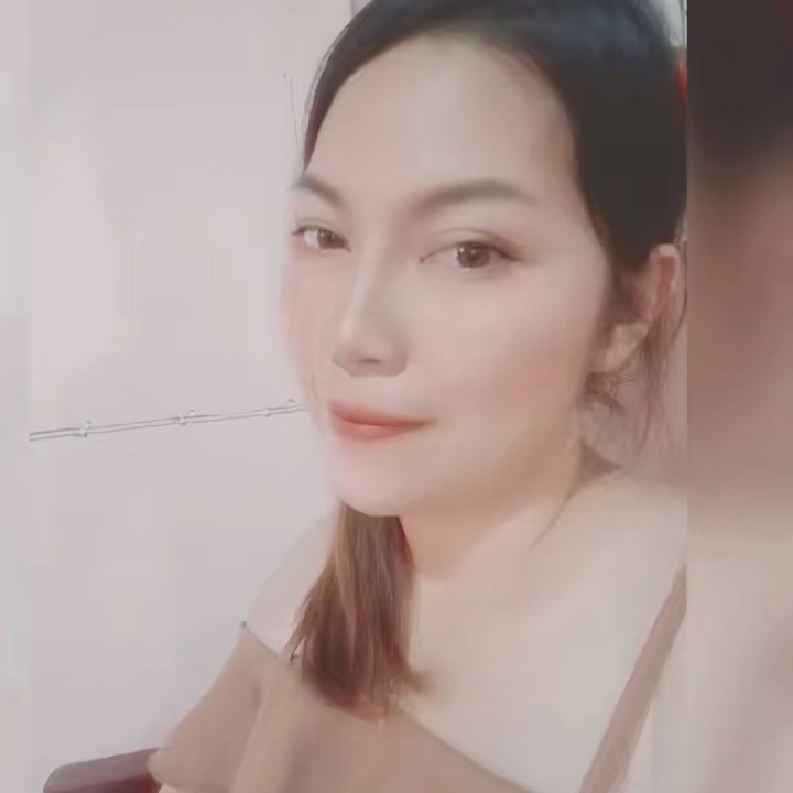 แม่ผึ้งชอบรีวิว