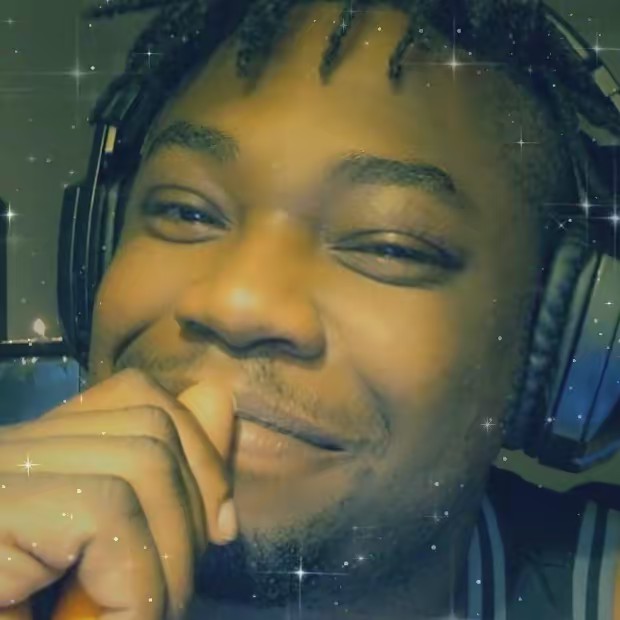 Dominique Hills-Mcaf