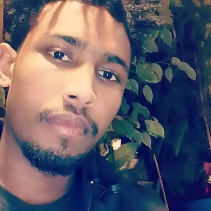 Saimon  Chelsea Adikala