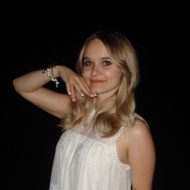 🫰🏻🪽🌷✨🫧🎧