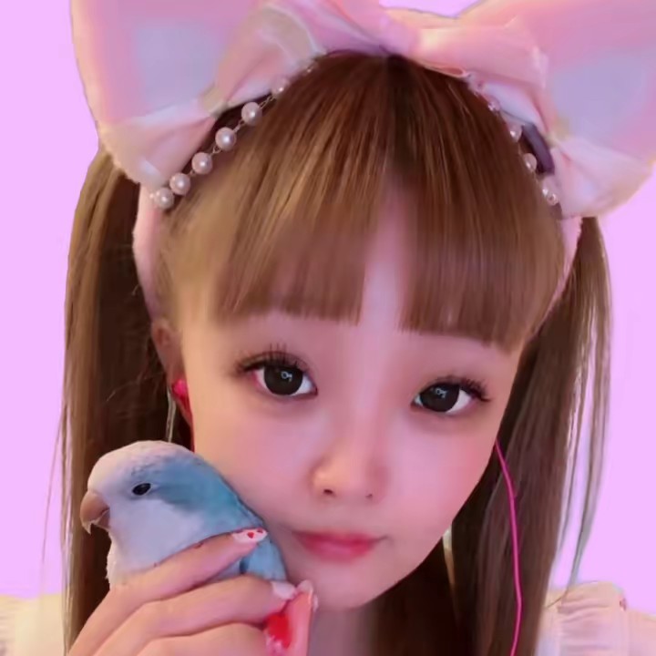 ゆりぼんちゃん🦜💖🐦