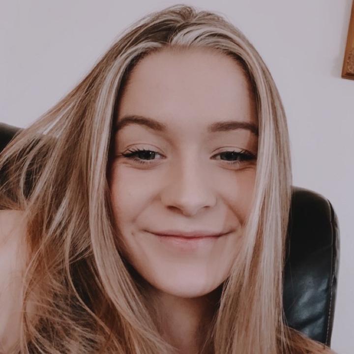 𝕤𝕠𝕡𝕙 🤍