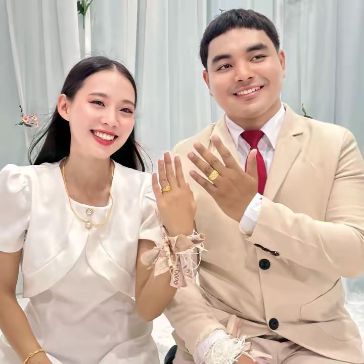 มอมแมมที่แปลว่าแมว