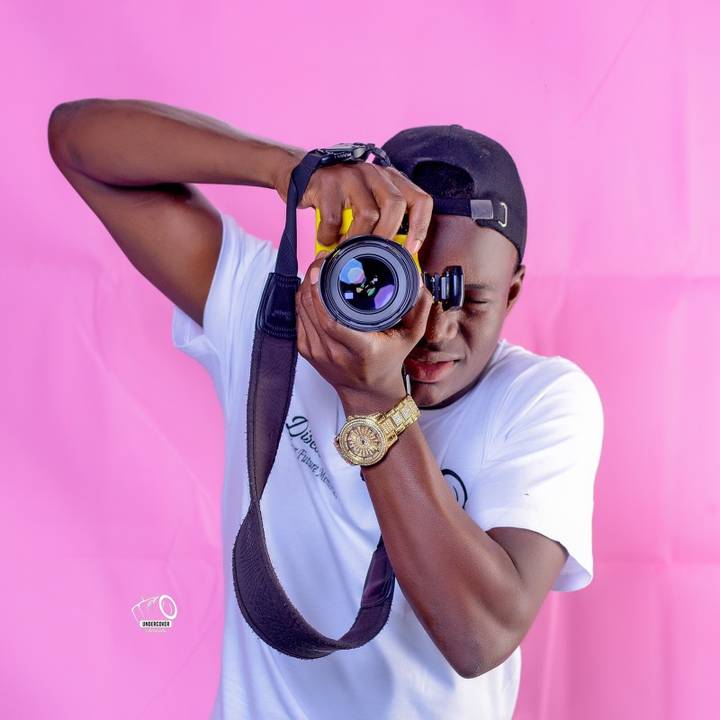 De chosen Levix Rozel