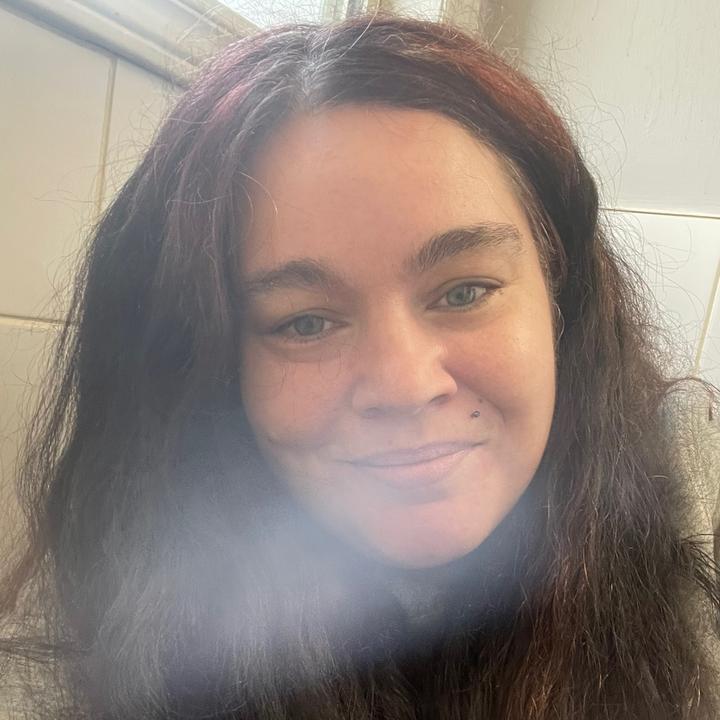 Peanut4202001/Vanessa