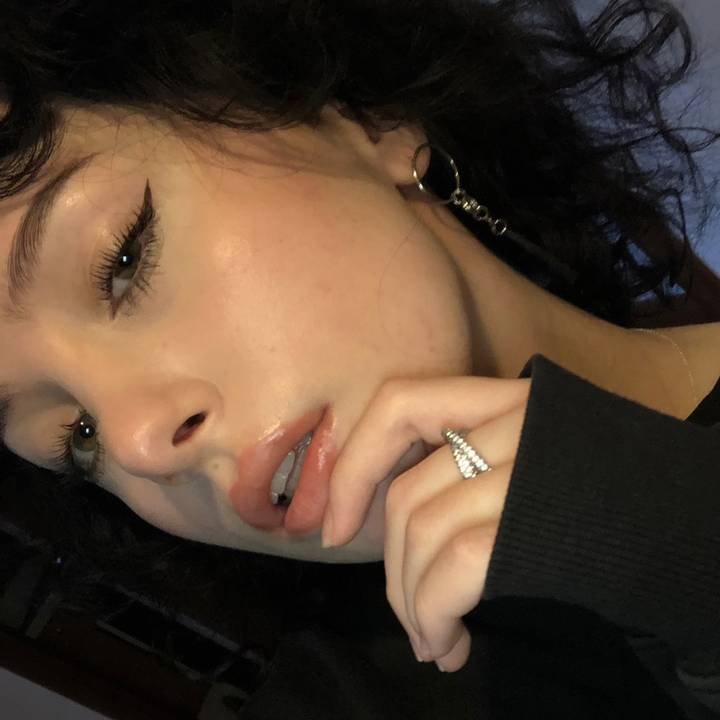 ੈ✩‧₊˚ clara ˚୨୧⋆｡˚ ⋆