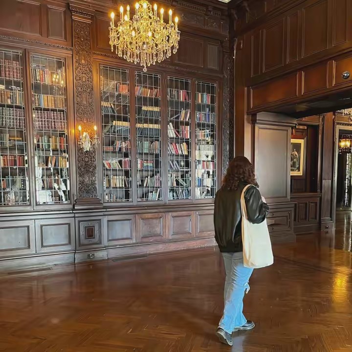 𝚊𝚗𝚍𝚢 ☺︎︎