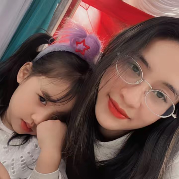 Mẹ Bào Ngư Đây🍁