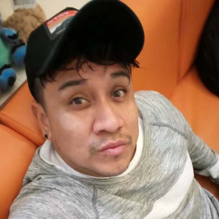 Enzo_Valentino_V_C_22_30