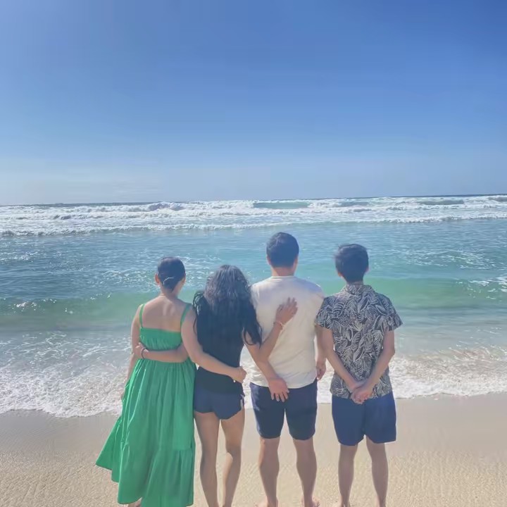 mmalla🇸🇬🇳🇵🇬🇧