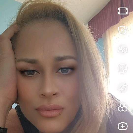 Ana. 🖤 Leona 🦁.