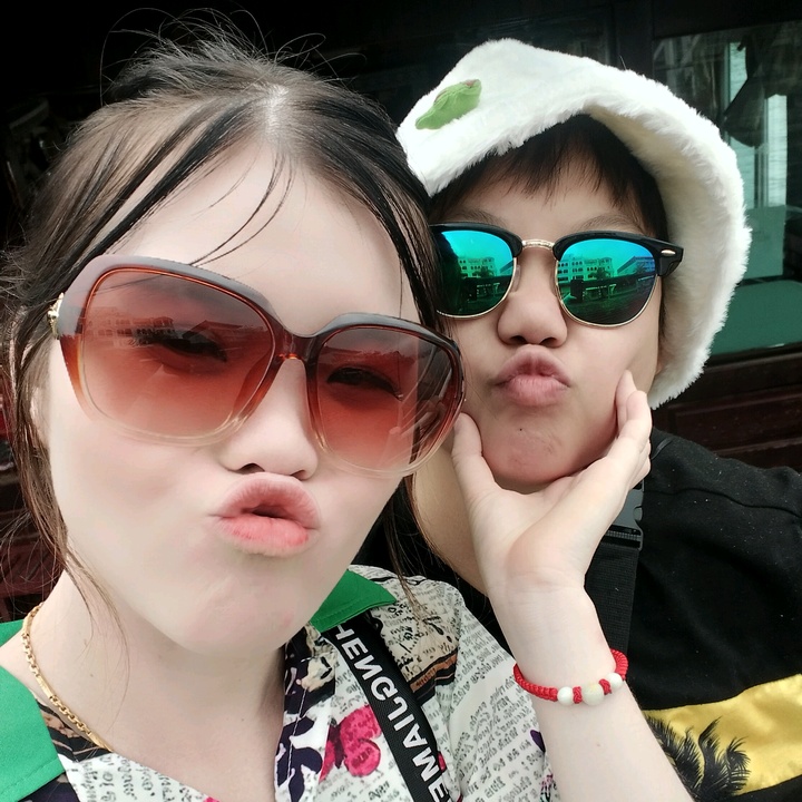 Pahob❤️🏳️‍🌈 Vicky