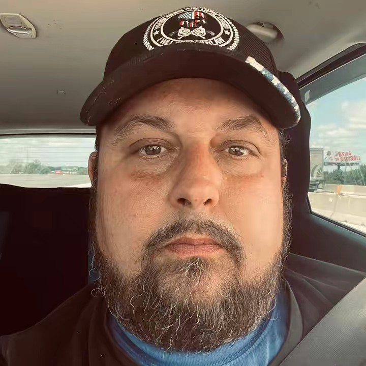 🌴Dustin Shopher🌴